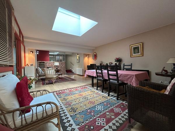 Appartement 4 pièces 123.8 m2