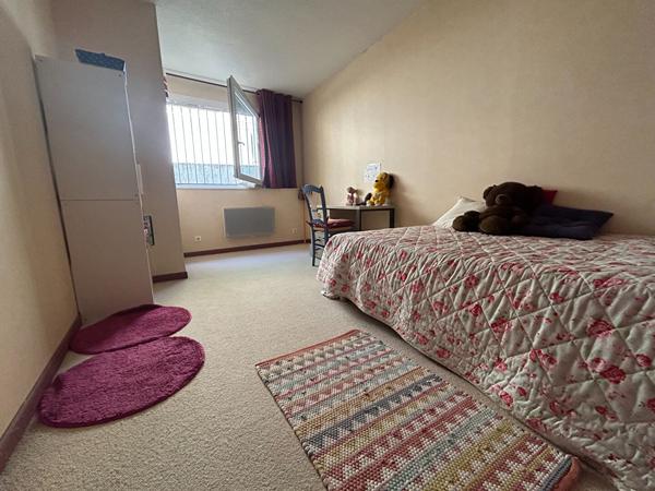 Appartement 4 pièces 123.8 m2