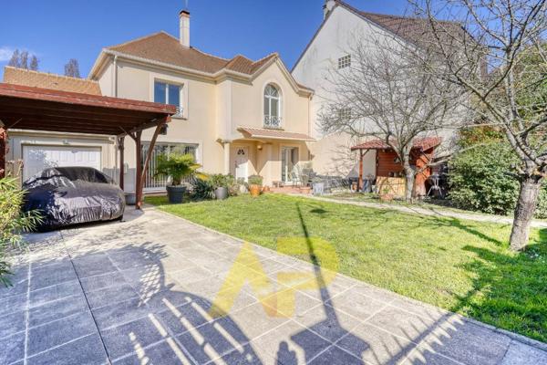 Maison Antony 8 pièce(s) 190 m2 €835 000 ** - Référence 534