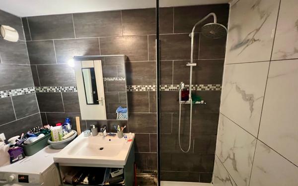 Appartement à vendre    3 pièces • 70 m2 Dugny