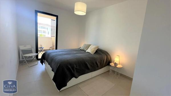 Appartement à louer 2 pièces 44.76m² Ventabren (13122)