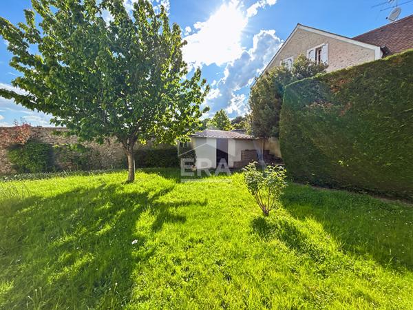 A VENDRE MAISON INDIVIDUELLE ETAMPES CENTRE 150M2