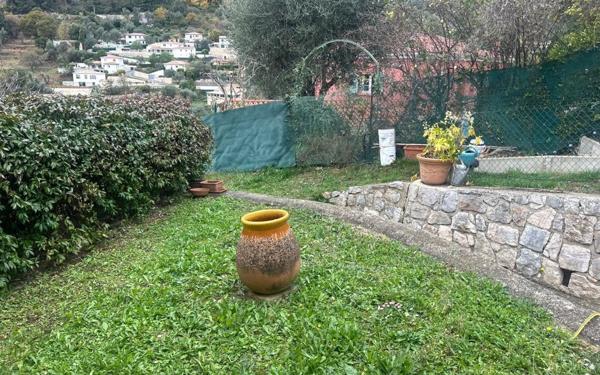 Maison à vendre    4 pièces • 128 m2 Falicon