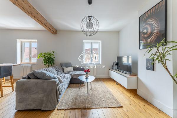 Appartement T2 Rénové de 55m2 avec cave et Jardin Partagé – Craponne