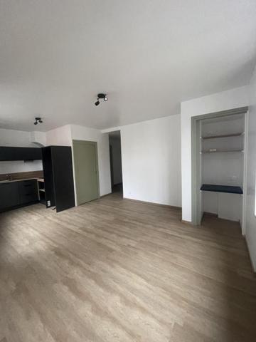 REF 11996 - 20 FAYOLLE - APPARTEMENT AU 2EME ETAGE AVEC ASCENCEUR