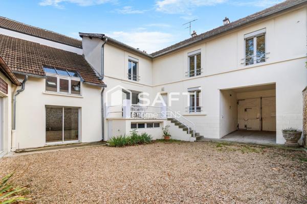 Maison 9 pièces de 237 m2 à Chambourcy