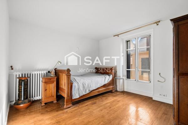 Maison 9 pièces de 237 m2 à Chambourcy