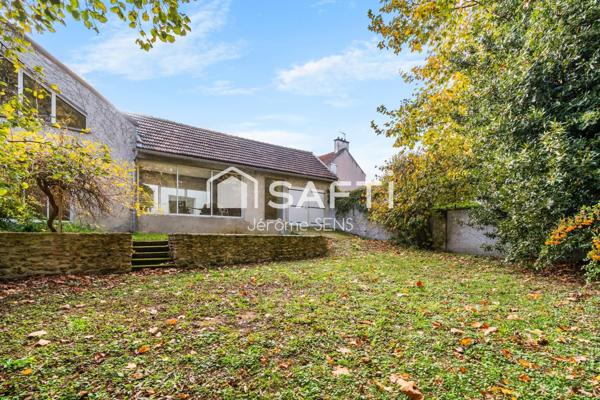 Maison 9 pièces de 237 m2 à Chambourcy