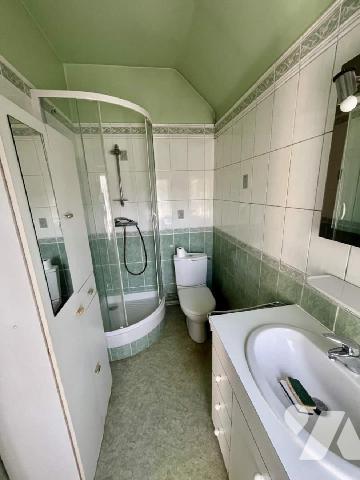 RENNES, Maison d'habitation - Exclusivité - RENNES - Avenue Gros Malhon
Maison avec charmande f...