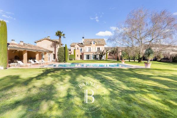 Rabastens, Propriété  561 m² à vendre