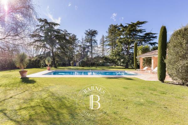 Rabastens, Propriété  561 m² à vendre
