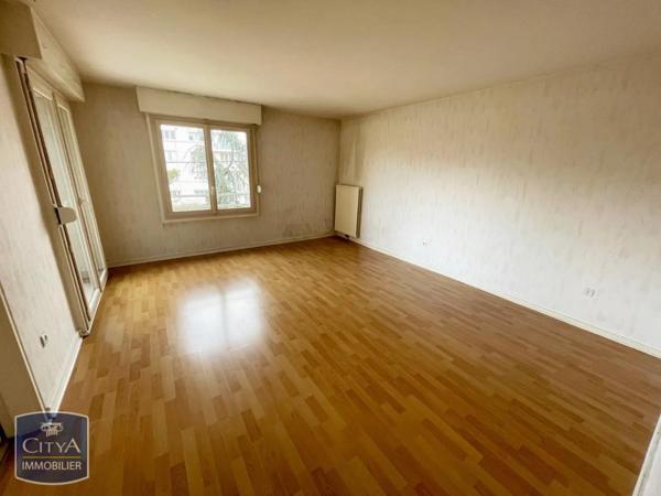 Appartement à louer 4 pièces 83.07m²