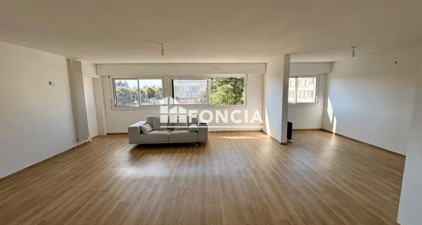 À vendre Appartement 5 pièces 131.22 m² - La Roche-sur-yon 85000