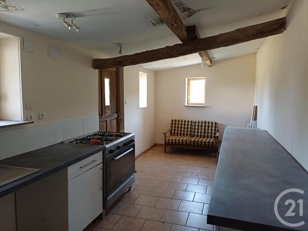 Maison à vendre  5 pièces - 120 m 2   PERS  - 79