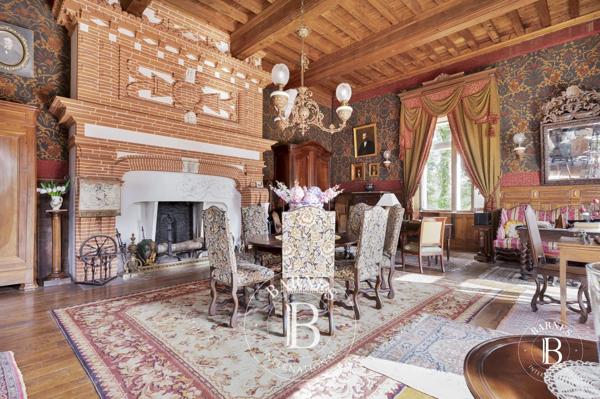 Mauvezin, Château 6 Chambres -  303 m² à vendre