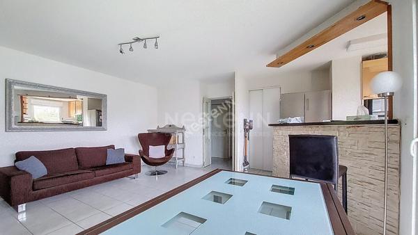 Orvault Haute Vallée - Mulonnière : En vente Superbe Appartement 2 ch. de 69M² en rez de jardin avec terrasse couverte, placards intérieurs, 1 cellier, 1 garage clos.