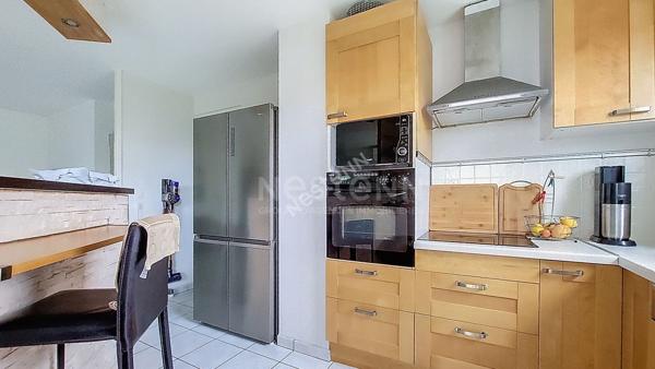 Orvault Haute Vallée - Mulonnière : En vente Superbe Appartement 2 ch. de 69M² en rez de jardin avec terrasse couverte, placards intérieurs, 1 cellier, 1 garage clos.