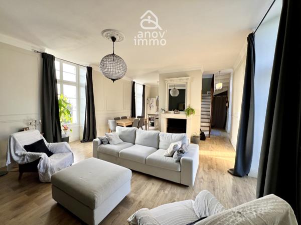 Maison
                                                                                                                                                                                                                                                                                                                        5 pièce(s)                                                                                                                                                                                                          3 chambre(s)                                                                                                                                                                                                          95  m²