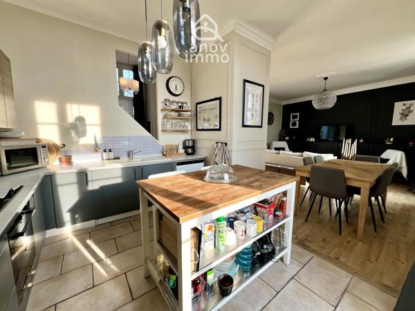 Maison
                                                                                                                                                                                                                                                                                                                        5 pièce(s)                                                                                                                                                                                                          3 chambre(s)                                                                                                                                                                                                          95  m²