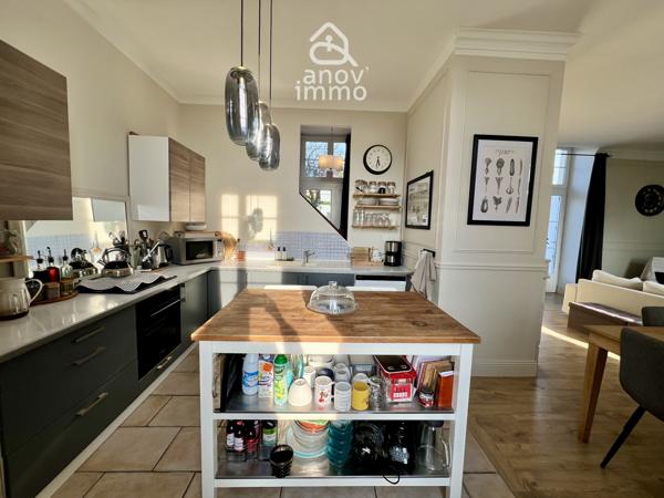 Maison
                                                                                                                                                                                                                                                                                                                        5 pièce(s)                                                                                                                                                                                                          3 chambre(s)                                                                                                                                                                                                          95  m²