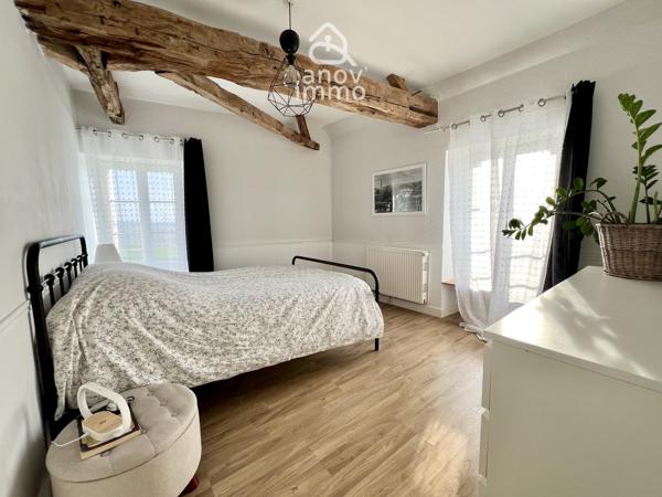 Maison
                                                                                                                                                                                                                                                                                                                        5 pièce(s)                                                                                                                                                                                                          3 chambre(s)                                                                                                                                                                                                          95  m²