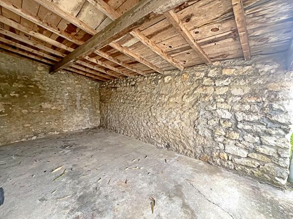 À vendre Maison charentaise proche centre-ville de Saujon Saujon