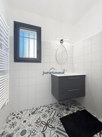 Vaison-la-Romaine (84110) COUP DE COEUR ! Villa d’architecte contemporaine de 2023 avec piscine, garage et vue dégagée à 180° à Vaison-l