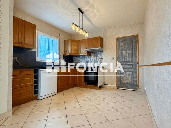 À vendre Maison 5 pièces 94.22 m² - Pluguffan 29700