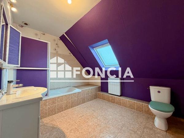 À vendre Maison 5 pièces 94.22 m² - Pluguffan 29700