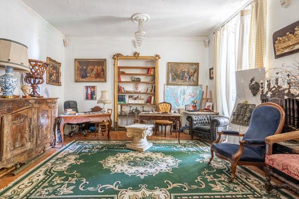 Appartement INTRA MUROS dans hôtel particulier