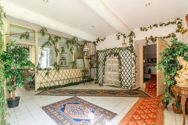 Appartement INTRA MUROS dans hôtel particulier