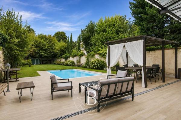 Saint-Maur-des-Fossés, Maison 4 Chambres -  186 m² à vendre