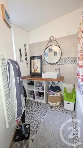 Maison à vendre  4 pièces - 93 m 2   CHALONS EN CHAMPAGNE  - 51