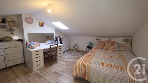 Maison à vendre  4 pièces - 93 m 2   CHALONS EN CHAMPAGNE  - 51