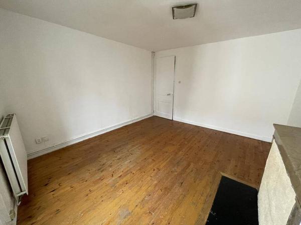 F1 LUMINEUX A MONTAUD