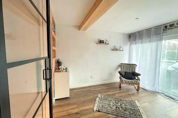 Maison récente 90m² - 3 chambres + bureau avec jardin