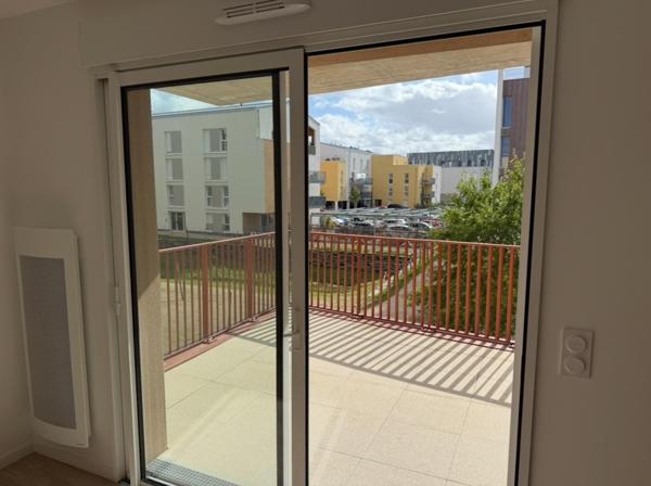 Appartement lumineux dans quartier résidentiel calme