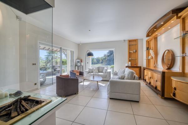 Vente Maison de luxe La Balme-de-Sillingy 10 Pièces 363.98 m²