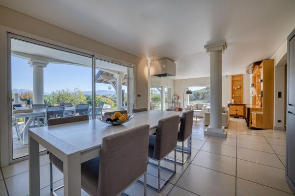 Vente Maison de luxe La Balme-de-Sillingy 10 Pièces 363.98 m²