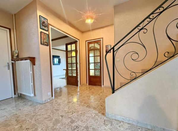 Belle maison traditionnelle secteur idéal et DPE B !!