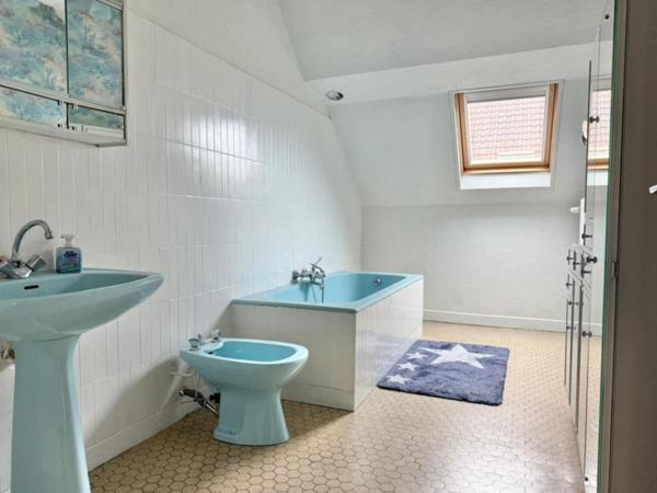 Belle maison traditionnelle secteur idéal et DPE B !!