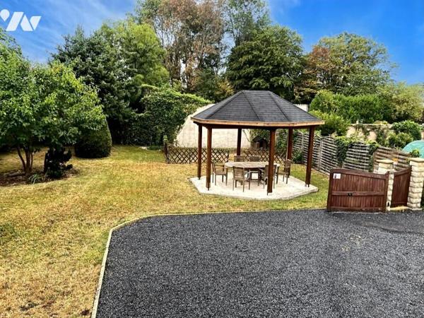 Maison individuelle en semi plain-pied  en retrait de rue