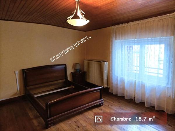 Maison De Village 5 pièces avec cour intérieure - COUIZA