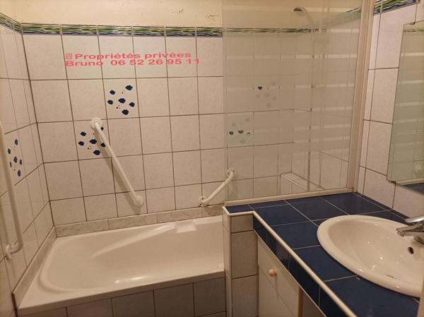 Maison De Village 5 pièces avec cour intérieure - COUIZA