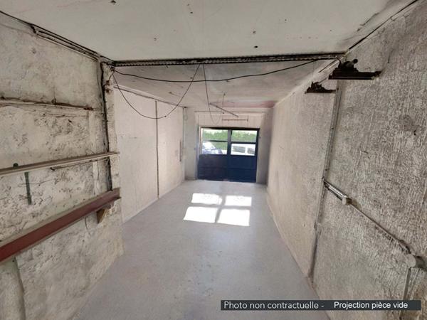 Appartement / Local commercial 97 m2 à rénover en loft