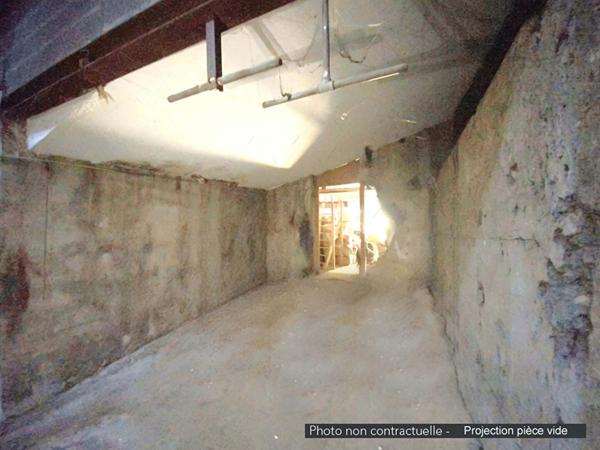 Appartement / Local commercial 97 m2 à rénover en loft