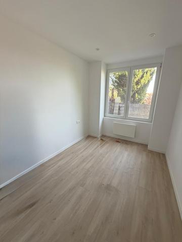 APPARTEMENT T4 AVEC TERRASSE