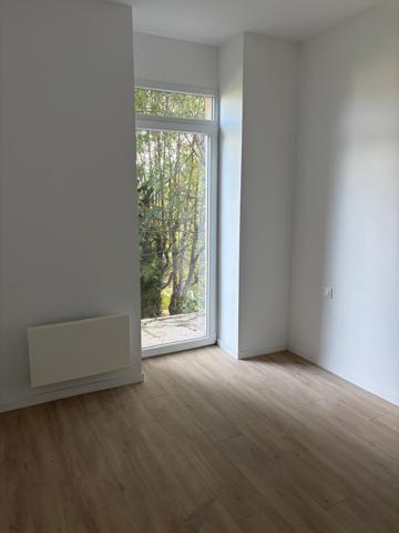 APPARTEMENT T4 AVEC TERRASSE