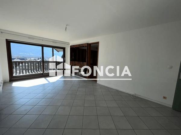 Location Appartement 3 pièces 77.66 m² - 768/788/804 ROUTE DE CHAMBERY Gilly Sur Isere 73200