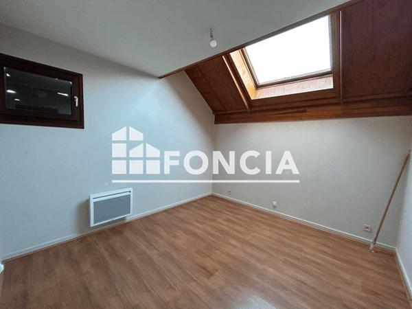 Location Appartement 3 pièces 77.66 m² - 768/788/804 ROUTE DE CHAMBERY Gilly Sur Isere 73200